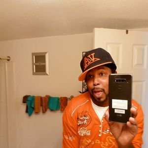 Meet your Posher, Larry